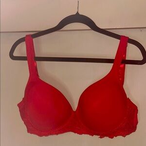 Vadalala Red Plunge Bra 42D with some lace detail 3 hook closure adjustable